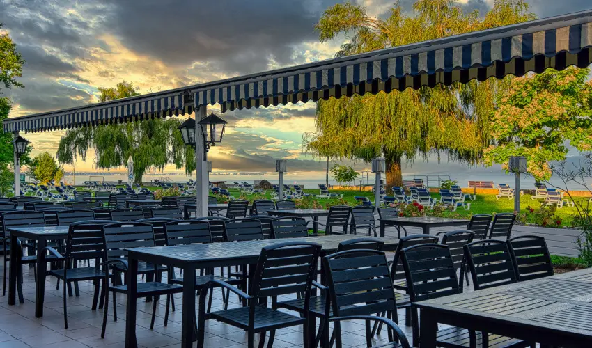 Vil�gos Hotel Balatonvil�gos - Augusztus 20.