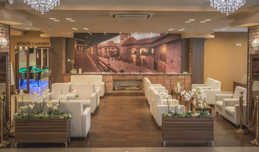 Wellness Hotel Gyula Gyula - Augusztus 20. (min. 5 j)