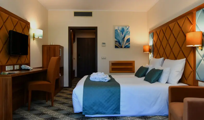 Wellness Hotel Gyula Gyula - Augusztus 20. (min. 5 j)