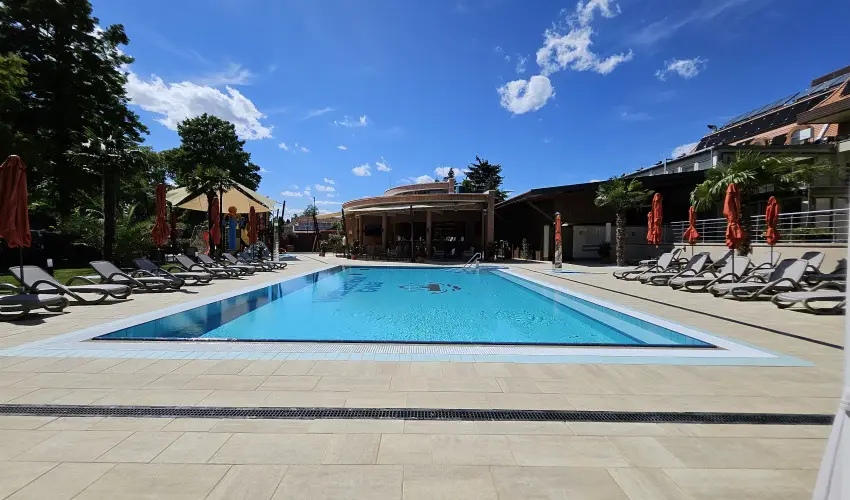 Wellness Hotel Gyula Gyula - Augusztus 20. (min. 5 j)