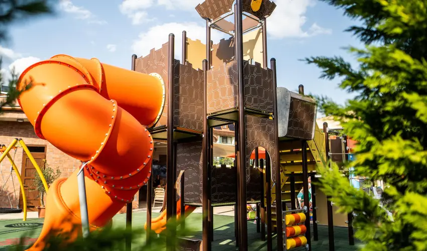 Wellness Hotel Gyula Gyula - Augusztus 20. (min. 5 j)