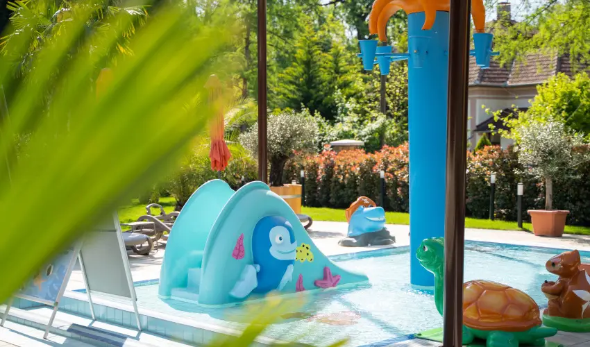 Wellness Hotel Gyula Gyula - Augusztus 20. (min. 2 �j)