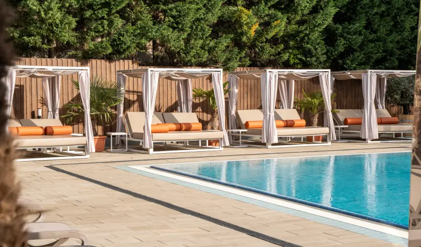 Wellness Hotel Gyula Gyula - Augusztus 20. (min. 2 �j)