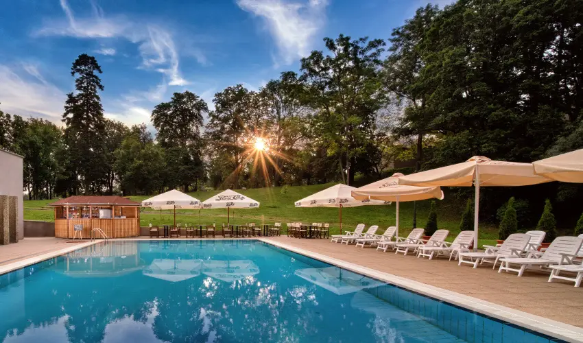 La Contessa Kastlyhotel Szilvsvrad - Augusztus 20. - teljes elrefizetssel