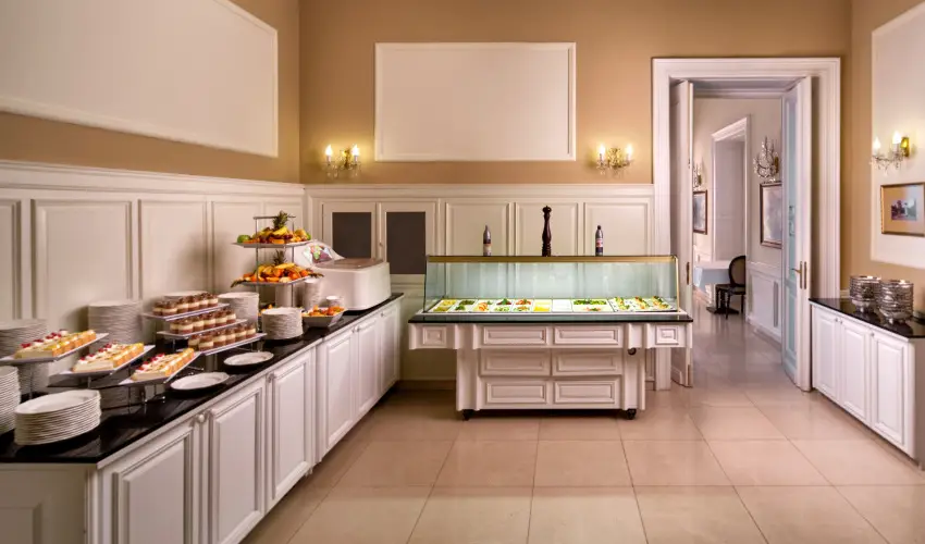 La Contessa Kastlyhotel Szilvsvrad - Augusztus 20. - teljes elrefizetssel