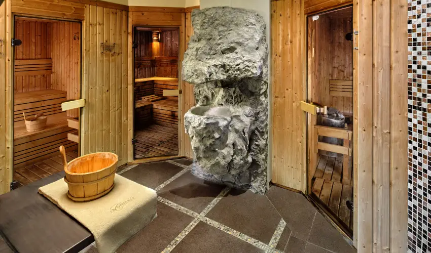 La Contessa Kastlyhotel Szilvsvrad - Augusztus 20. - teljes elrefizetssel