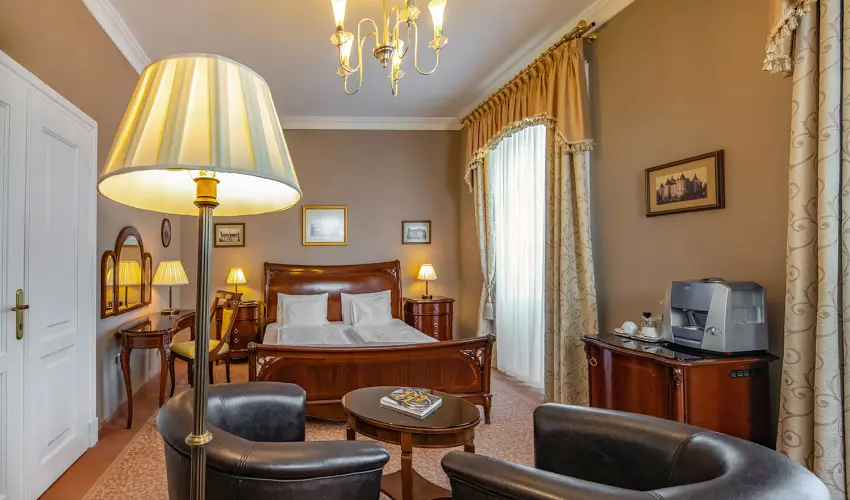 La Contessa Kastlyhotel Szilvsvrad - Augusztus 20. - teljes elrefizetssel