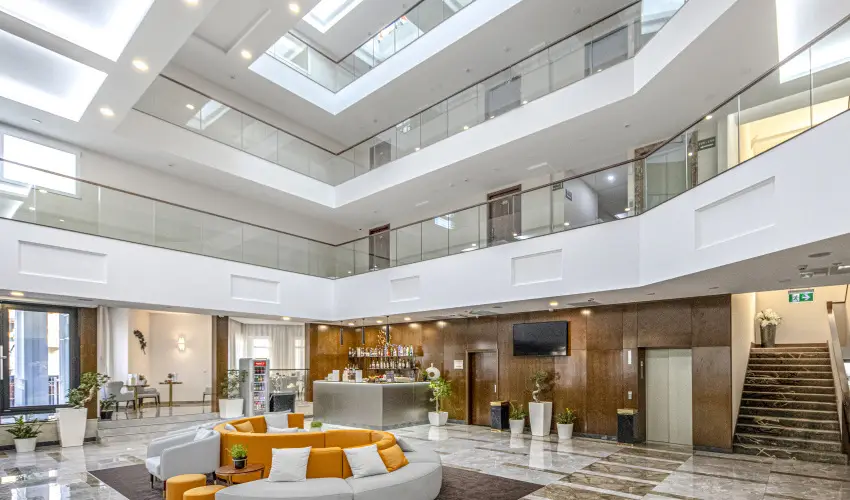 Willis Hotel Business & Wellness Zalaegerszeg - Augusztus 20.