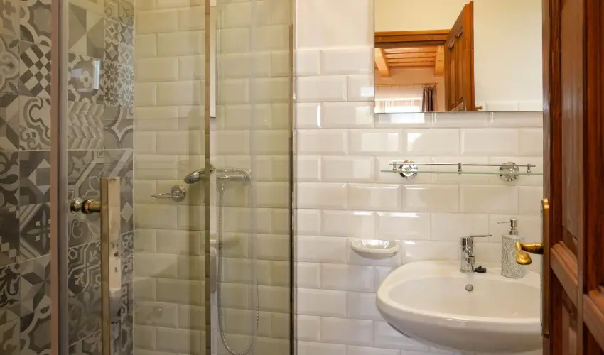 Zempl�ni T�nd�rkert Vend�gh�z F�z�rkoml�s - Augusztus 20. (min. 2 �j)