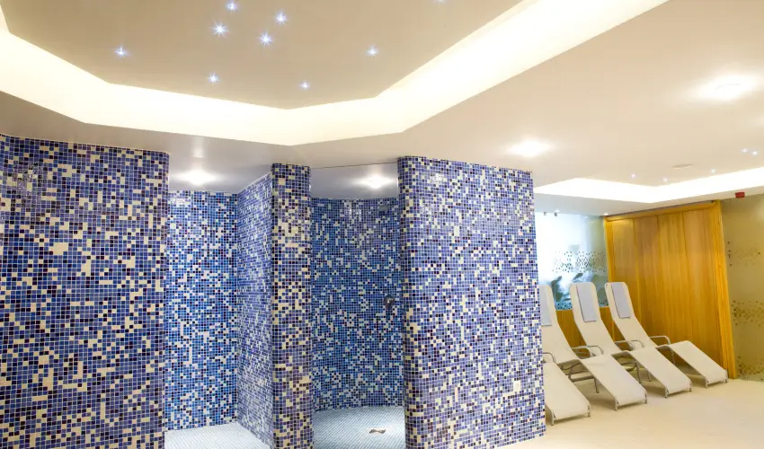 Zenit Hotel Balaton Vonyarcvashegy - Augusztus 20. (min. 2 j)