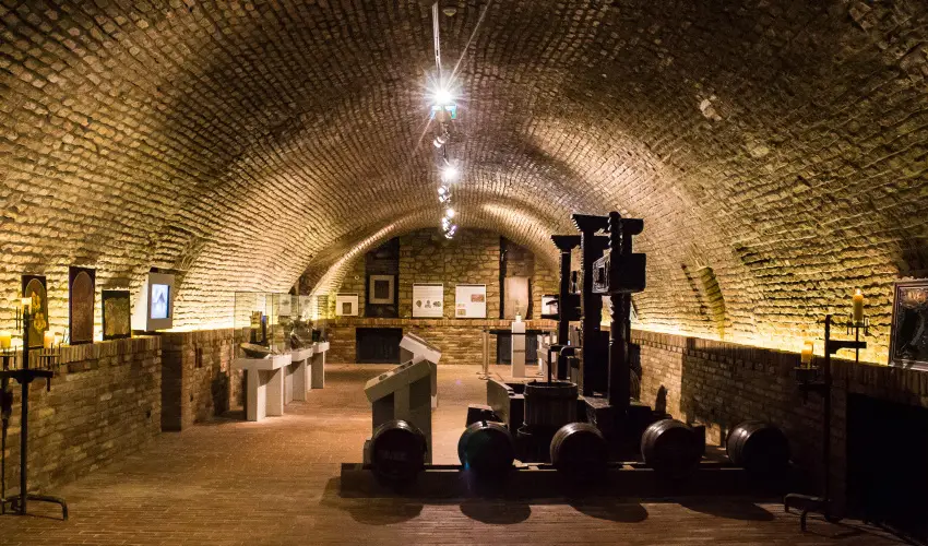 Zenit Hotel Balaton Vonyarcvashegy - Augusztus 20. (min. 2 j)