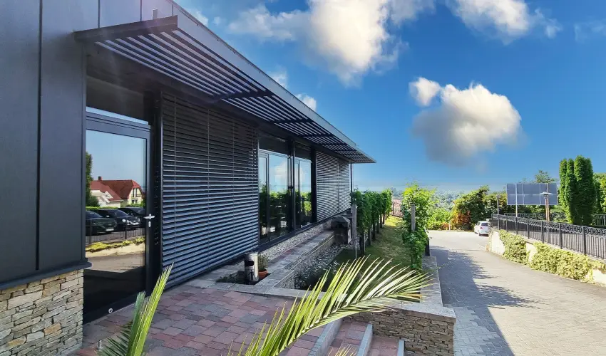 Zenit Hotel Balaton Vonyarcvashegy - Augusztus 20. (min. 2 j)