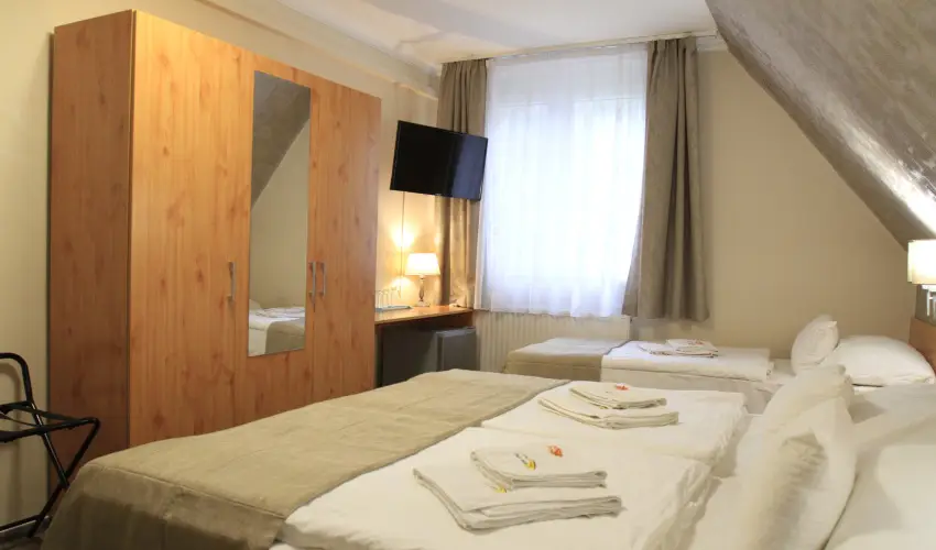 Zenit Panzi� Miskolctapolca - Augusztus 20.