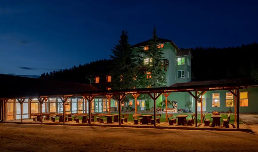 Zldsziget Menedk Rendezvny s Pihenhz Brna - Augusztus 20.