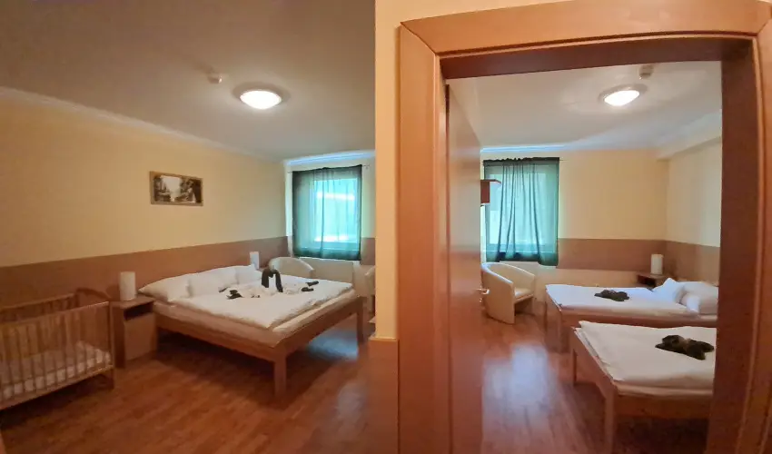 Zldsziget Menedk Rendezvny s Pihenhz Brna - Augusztus 20.