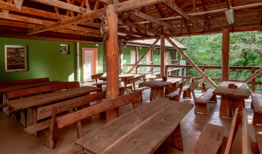 Zldsziget Menedk Rendezvny s Pihenhz Brna - Augusztus 20.