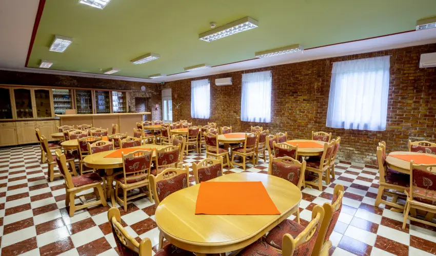 Zldsziget Menedk Rendezvny s Pihenhz Brna - Augusztus 20.