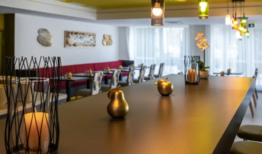 Zsry Liget Hotel & Spa Mezkvesd - Augusztus 20.