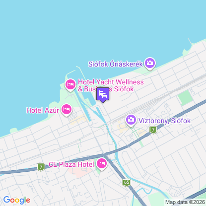 CE Napf�ny Hotel  a t�rk�pen